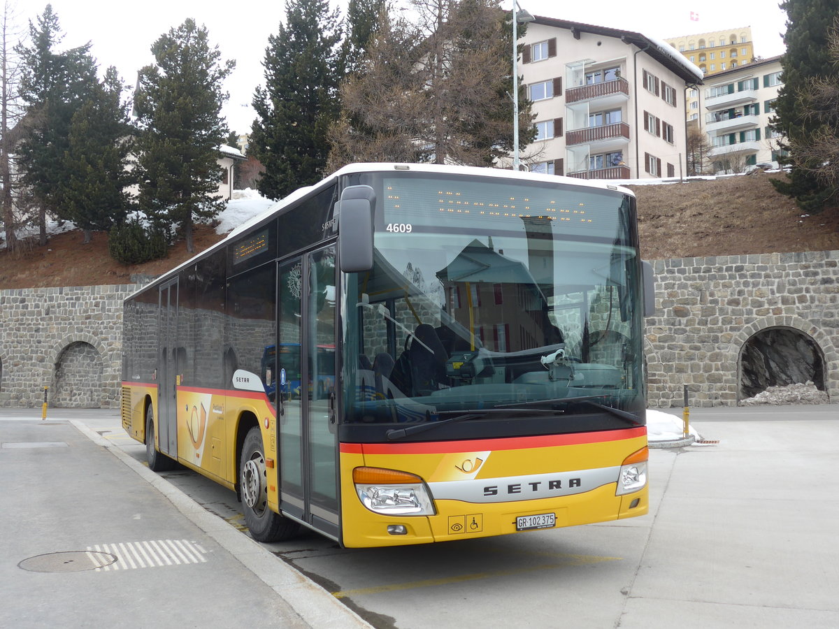 (202'125) - PostAuto Graubnden - GR 102'375 - Setra am 10. Mrz 2019 beim Bahnhof St. Moritz
