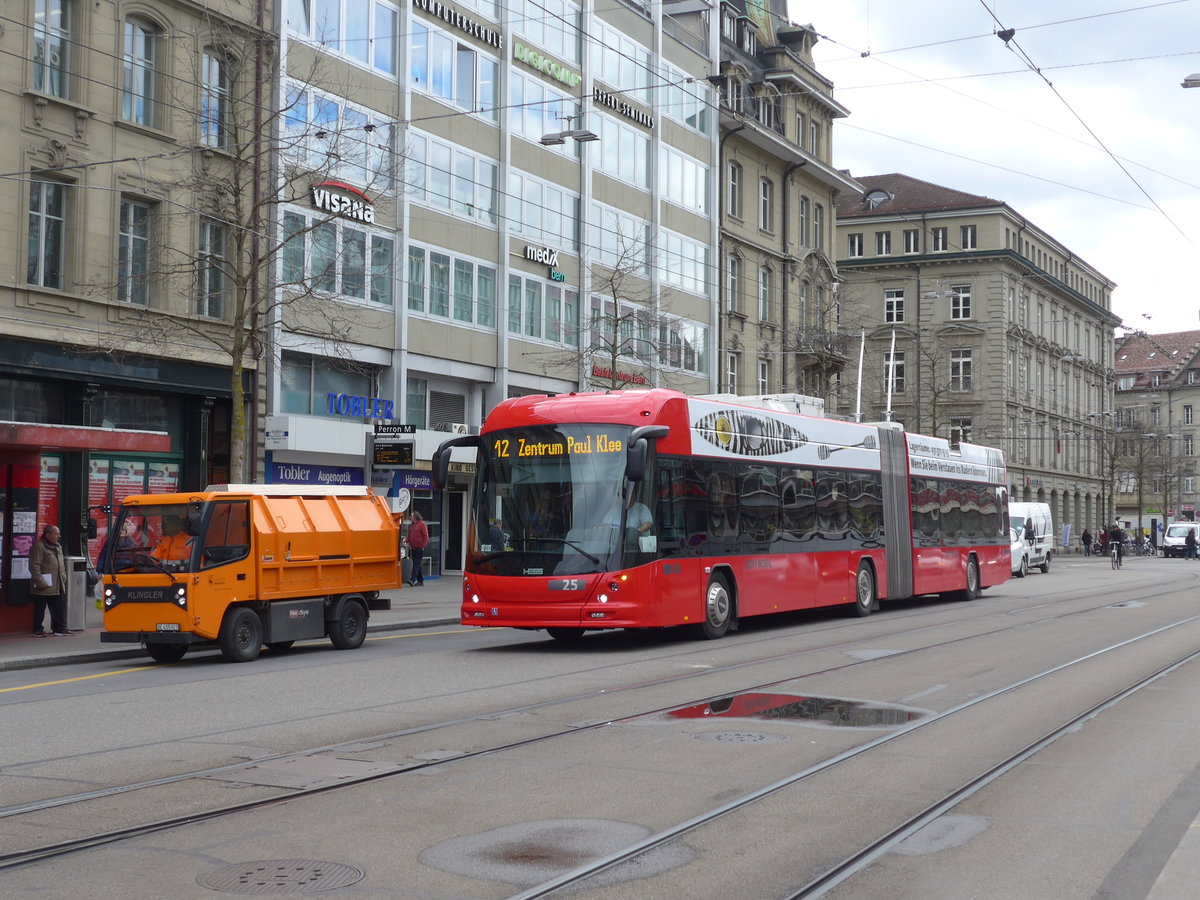 (202'498) - Bernmobil, Bern - Nr. 25 - Hess/Hess Gelenktrolleybus am 18. Mrz 2019 beim Bahnhof Bern