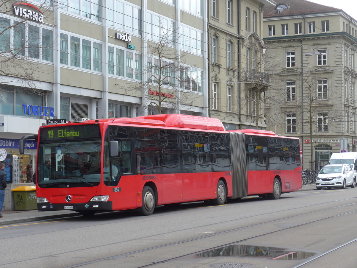 (202'501) - Bernmobil, Bern - Nr. 852/BE 671'852 - Mercedes am 18. Mrz 2019 beim Bahnhof Bern