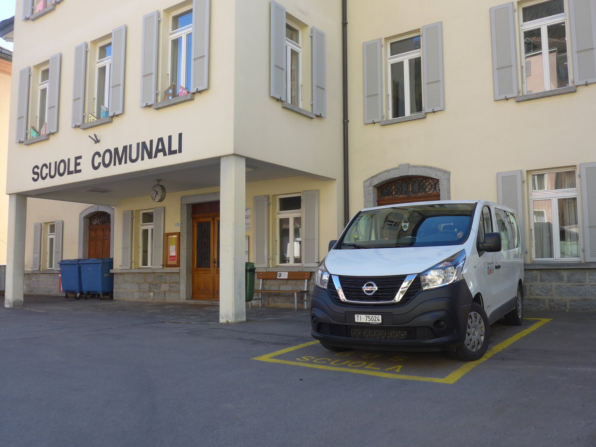 (202'541) - Comune di Airolo, Airolo - TI 75'024 - Nissan am 19. Mrz 2019 in Airolo, Scuole