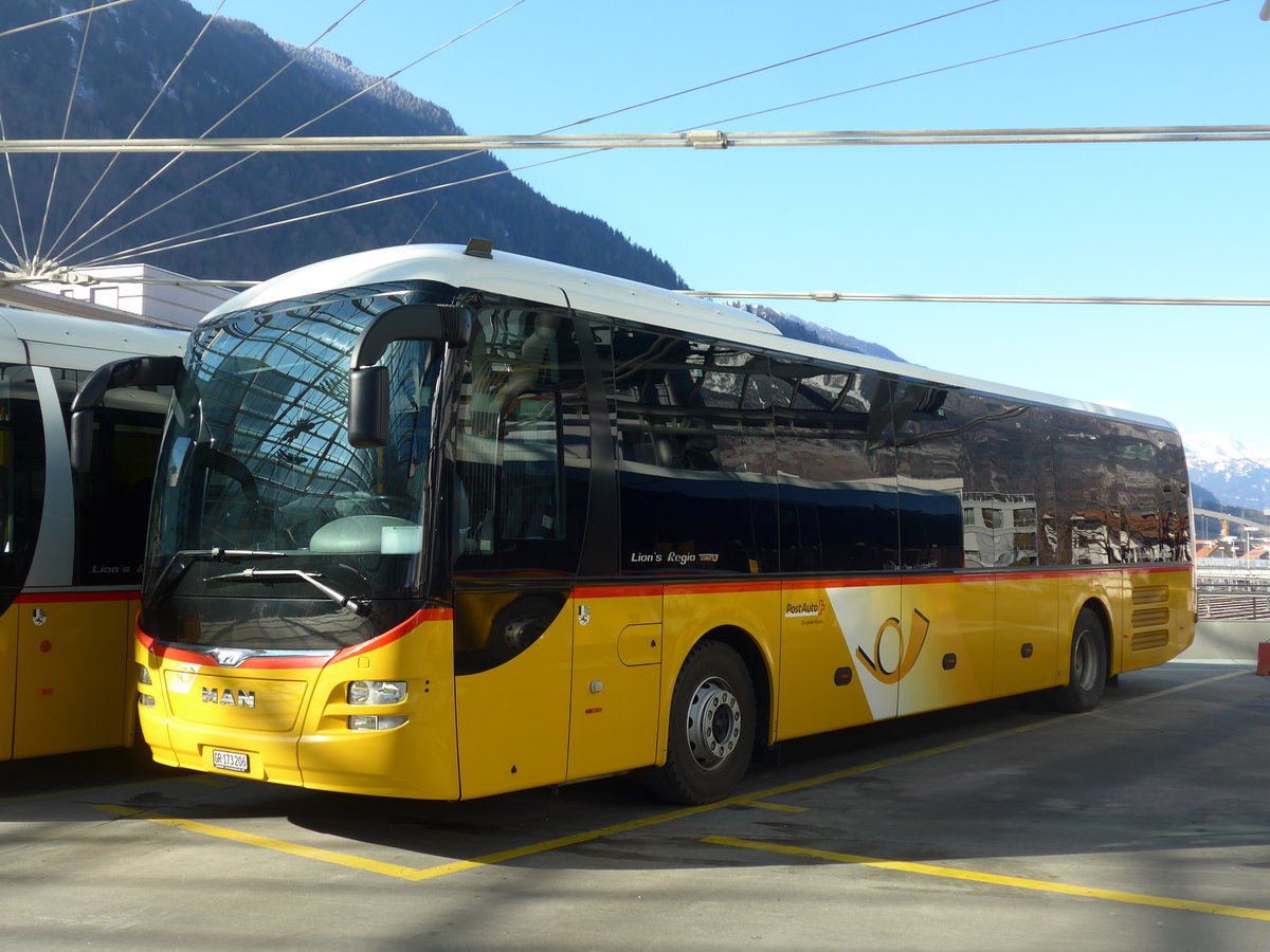 (202'595) - PostAuto Graubnden - GR 173'206 - MAN am 20. Mrz 2019 in Chur, Postautostation