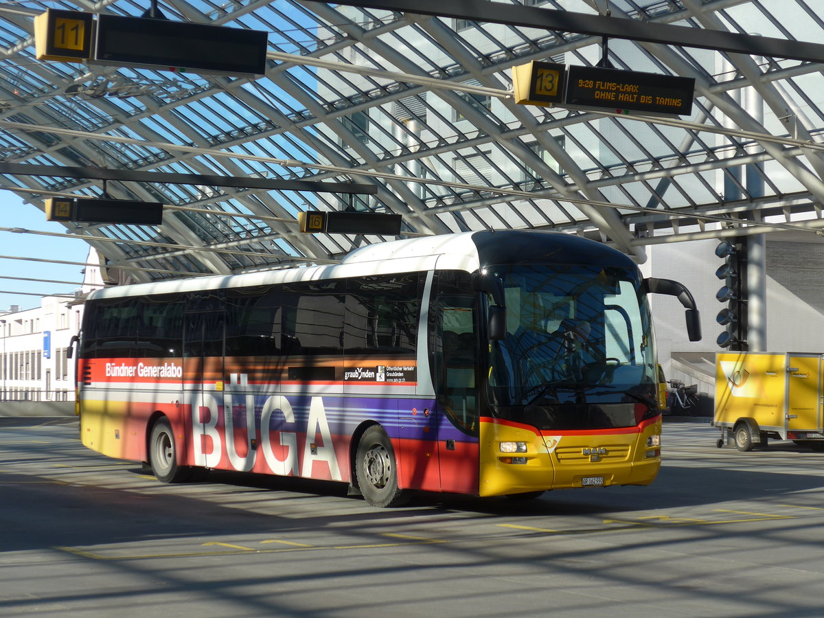 (202'597) - PostAuto Graubnden - GR 162'990 - MAN am 20. Mrz 2019 in Chur, Postautostation
