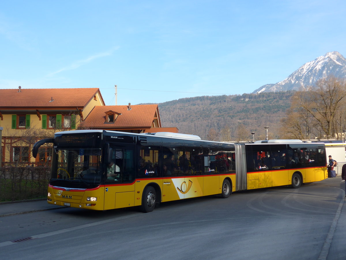 (202'904) - PostAuto Nordschweiz - AG 301'131 - MAN am 22. Mrz 2019 beim Bahnhof Alpnachstad