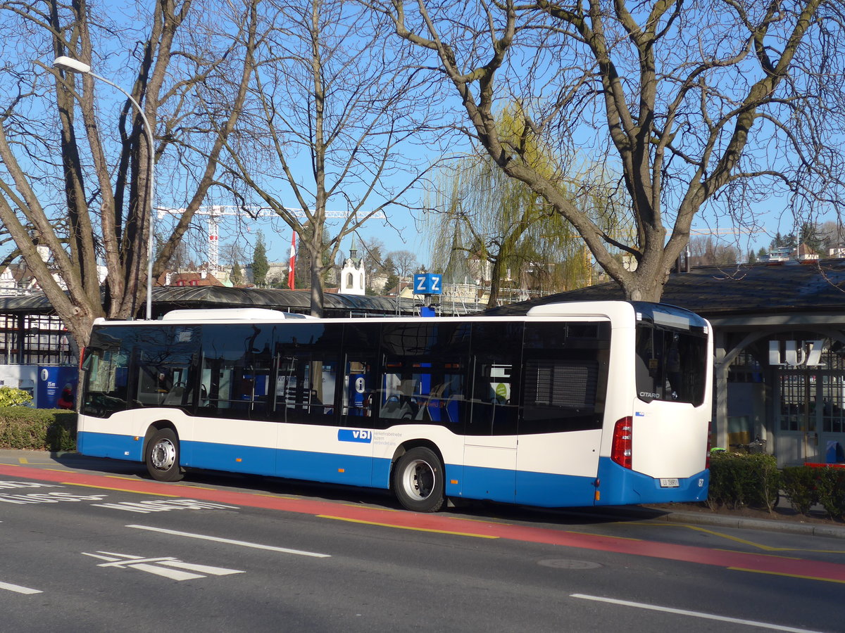 (202'911) - VBL Luzern - Nr. 87/LU 15'691 - Mercedes am 23. Mrz 2019 beim Bahnhof Luzern