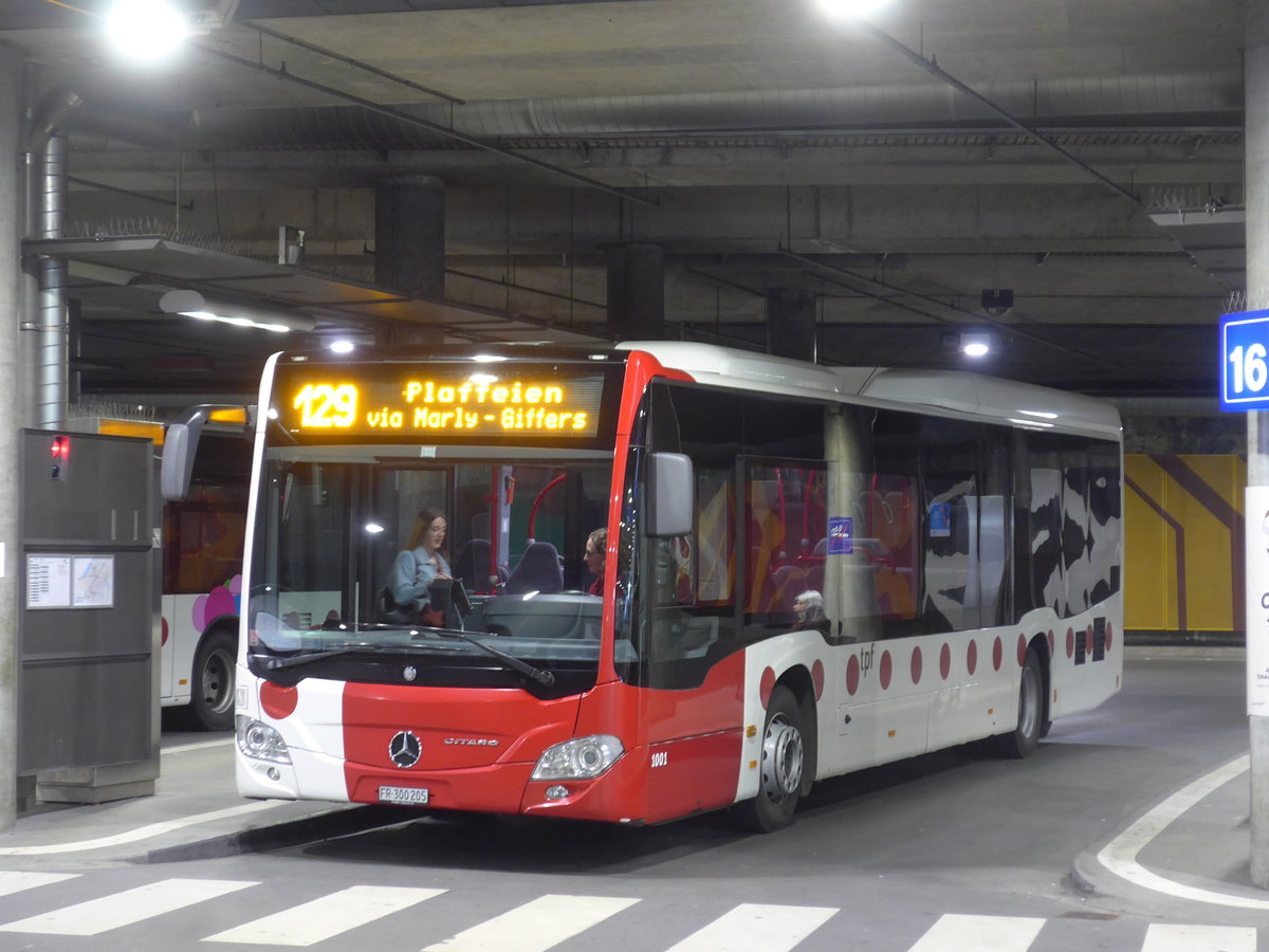 (203'058) - TPF Fribourg - Nr. 1001/FR 300'205 - Mercedes am 24. Mrz 2019 in Fribourg, Busbahnhof