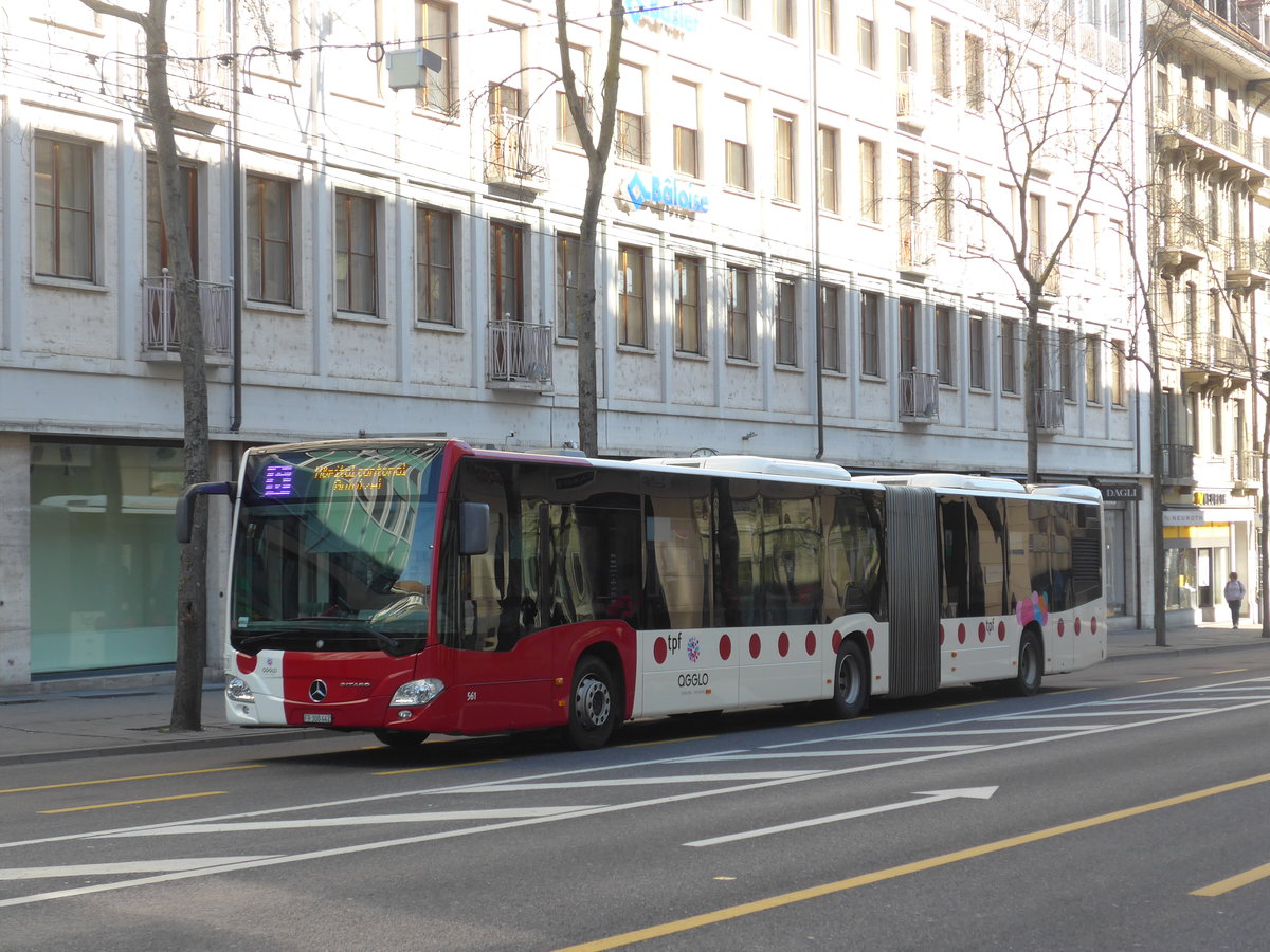 (203'065) - TPF Fribourg - Nr. 561/FR 300'442 - Mercedes am 24. Mrz 2019 beim Bahnhof Fribourg