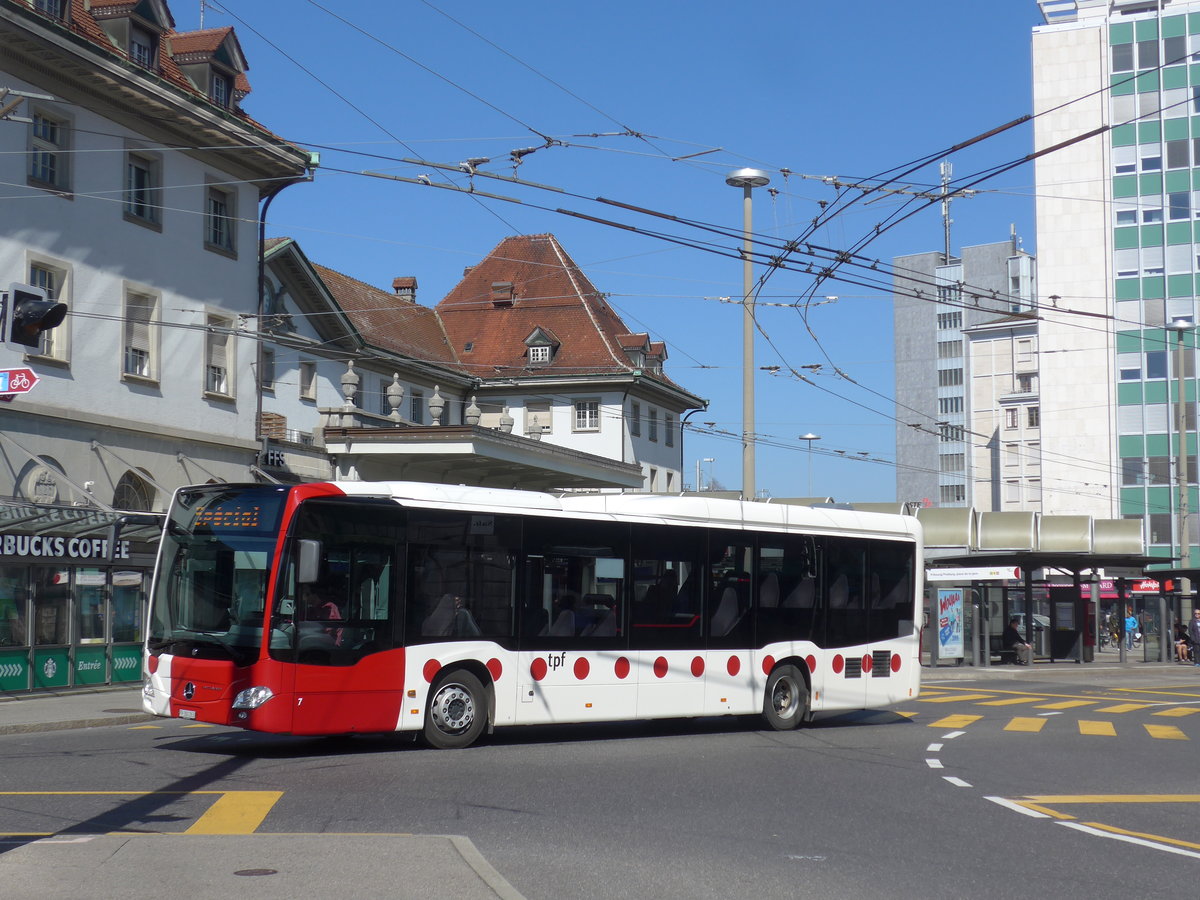 (203'244) - TPF Fribourg - Nr. 7/FR 300'263 - Mercedes am 24. Mrz 2019 beim Bahnhof Fribourg