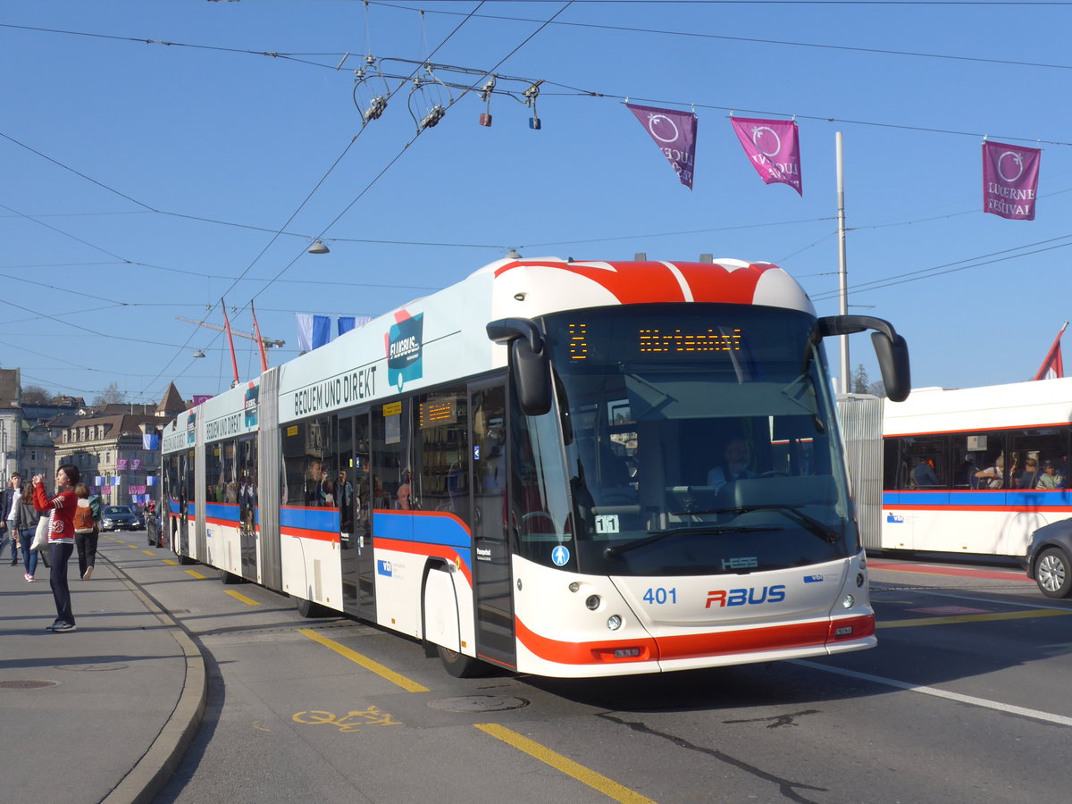 (203'374) - VBL Luzern - Nr. 401 - Hess/Hess Doppelgelenktrolleybus am 30. Mrz 2019 in Luzern, Bahnhofbrcke