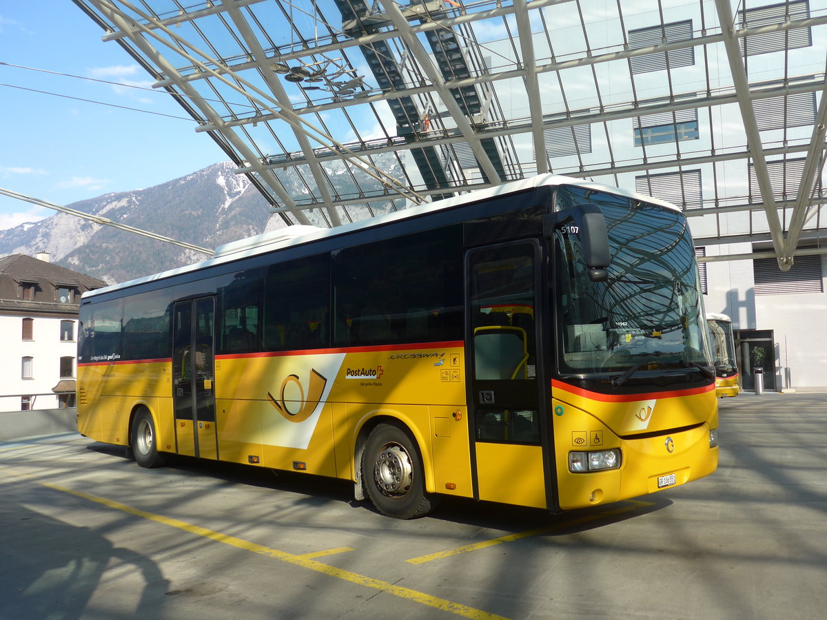 (203'803) - PostAuto Graubnden - GR 106'551 - Irisbus am 19. April 2019 in Chur, Postautostation
