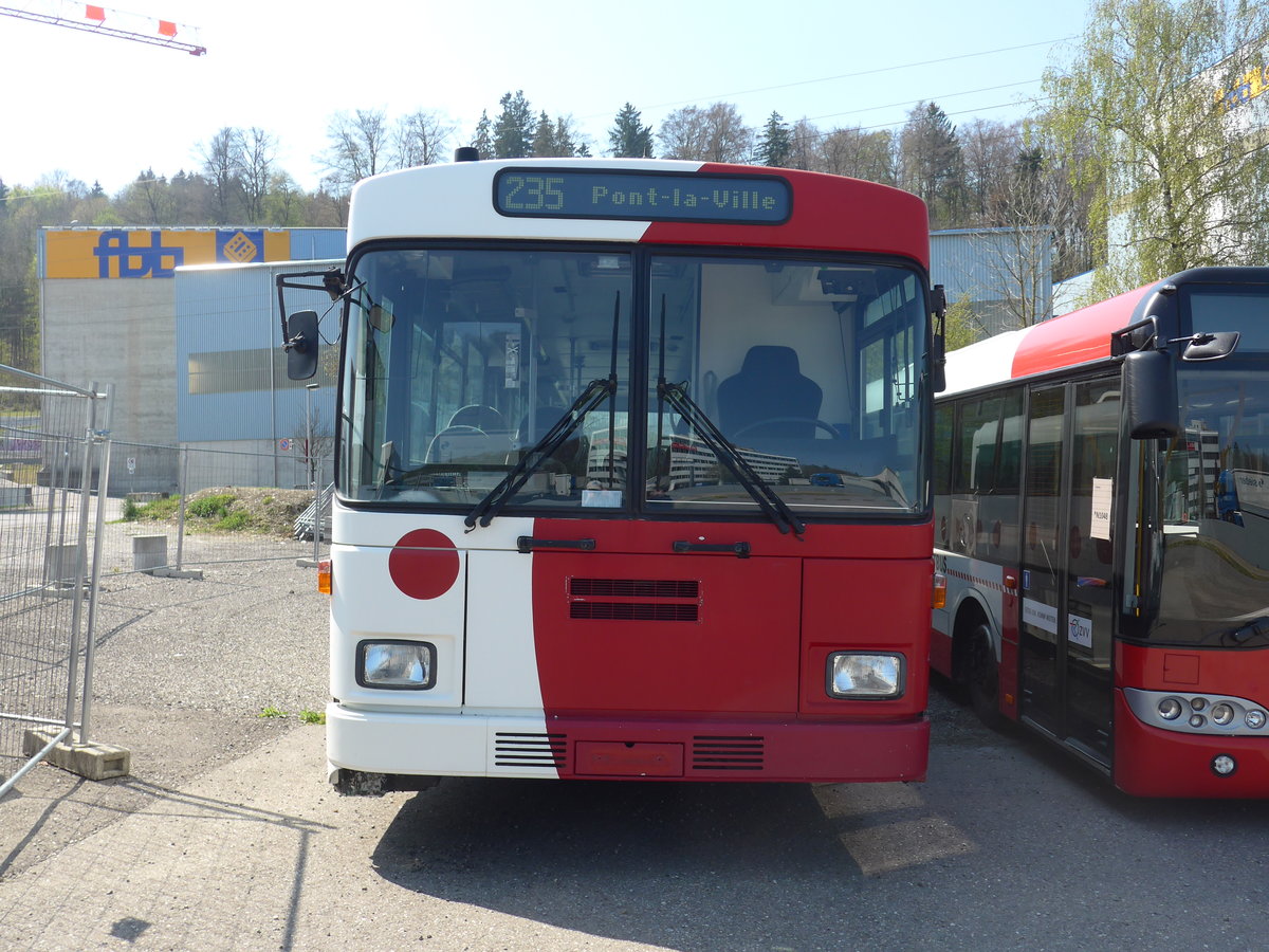 (203'832) - TPF Fribourg - Nr. 12 - Volvo/Lauber (ex GFM Fribourg Nr. 12) am 19. April 2019 in Kloten, EvoBus