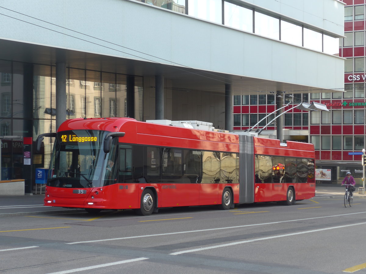 (203'865) - Bernmobil, Bern - Nr. 35 - Hess/Hess Gelenktrolleybus am 22. April 2019 in Bern, Schanzenstrasse