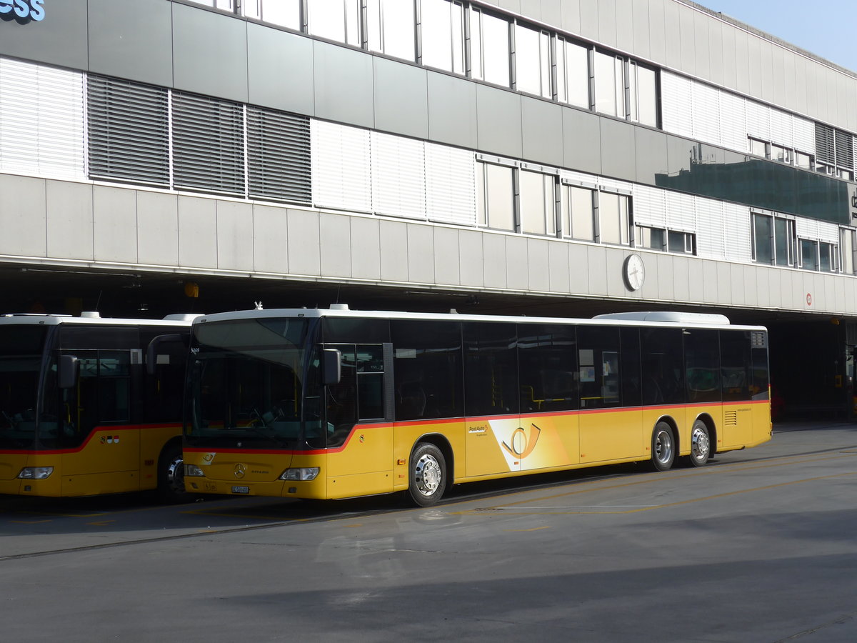 (203'867) - PostAuto Bern - Nr. 654/BE 560'403 - Mercedes am 22. April 2019 in Bern, Postautostation