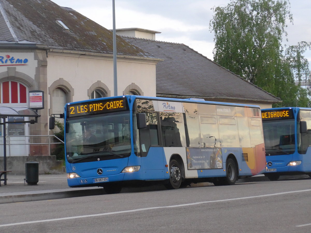 (204'135) - CarPostal, Haguenau - Nr. 117/DB 687 GS - Mercedes am 27. April 2019 beim Bahnhof Haguenau