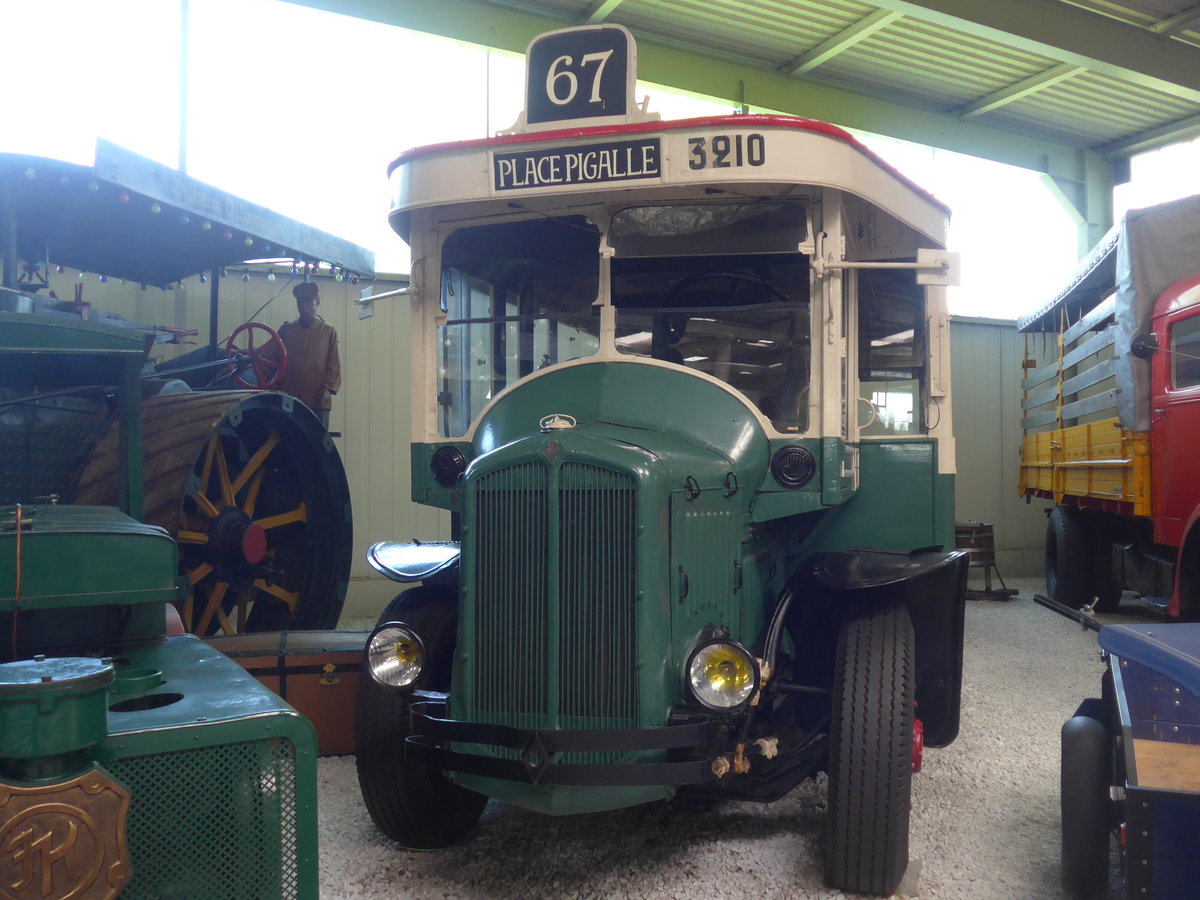 (205'075) - Aus Frankreich: RATP Paris - Nr. 3210 - Renault am 13. Mai 2019 in Sinsheim, Museum