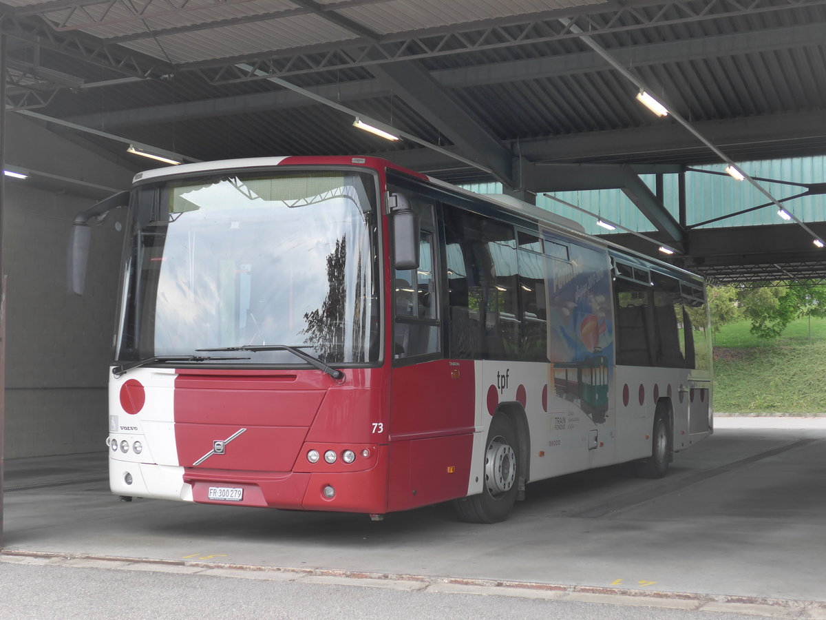 (205'469) - TPF Fribourg - Nr. 73/FR 300'279 - Volvo am 25. Mai 2019 in Romont, Garage