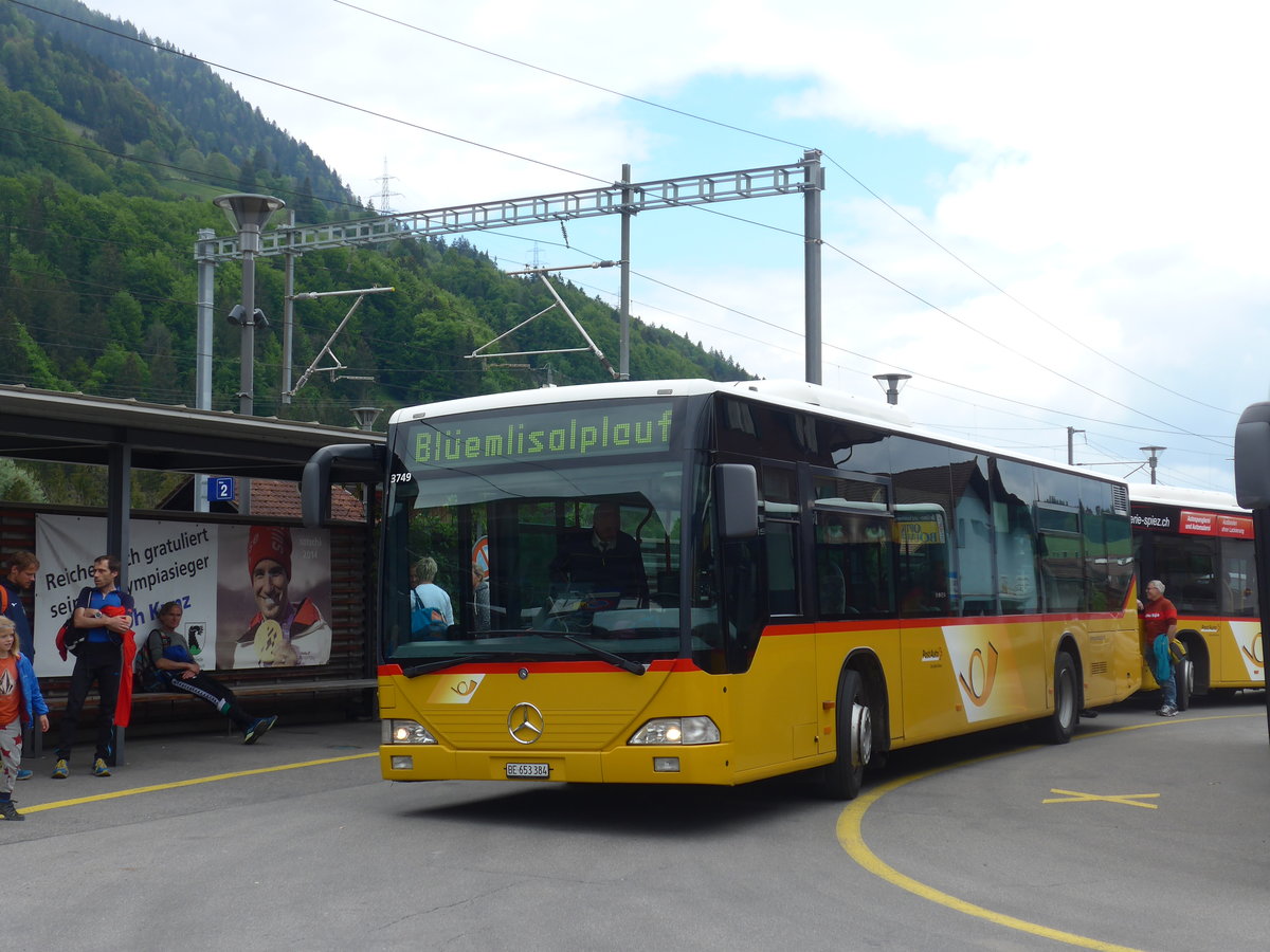 (205'516) - PostAuto Bern - BE 653'384 - Mercedes (ex Nr. 532; ex BE 610'544; ex BE 614'044) am 26. Mai 2019 beim Bahnhof Reichenbach