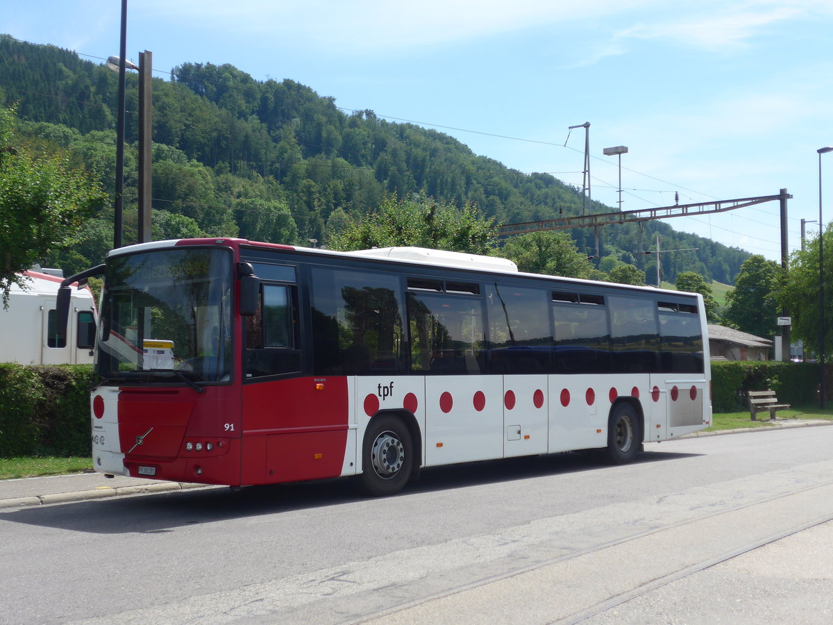 (206'817) - TPF Fribourg - Nr. 91/FR 300'281 - Volvo am 24. Juni 2019 beim Bahnhof Moudon
