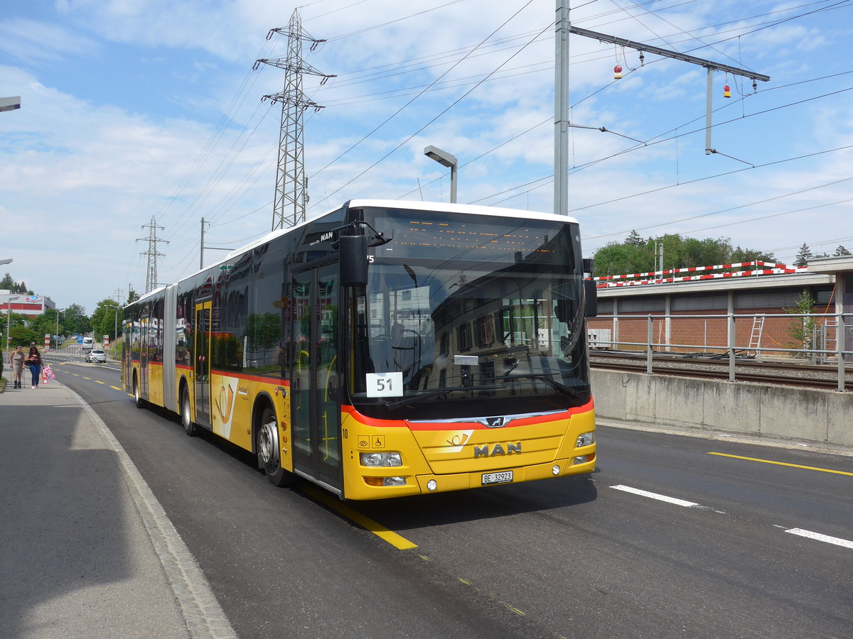 (207'590) - Steiner, Ortschwaben - Nr. 10/BE 32'923 - MAN am 8. Juli 2019 beim Bahnhof Zollikofen