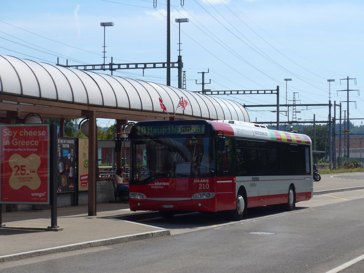(208'261) - SW Winterthur - Nr. 210/ZH 730'210 - Solaris am 1. August 2019 beim Bahnhof Oberwinterthur