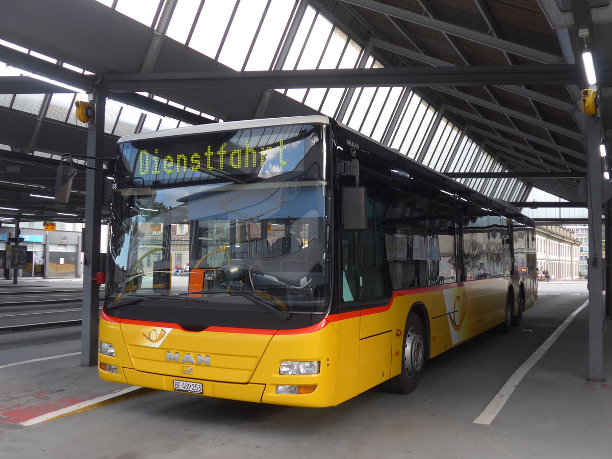 (208'597) - PostAuto Bern - Nr. 653/BE 489'253 - MAN am 10. August 2019 in Bern, Postautostation