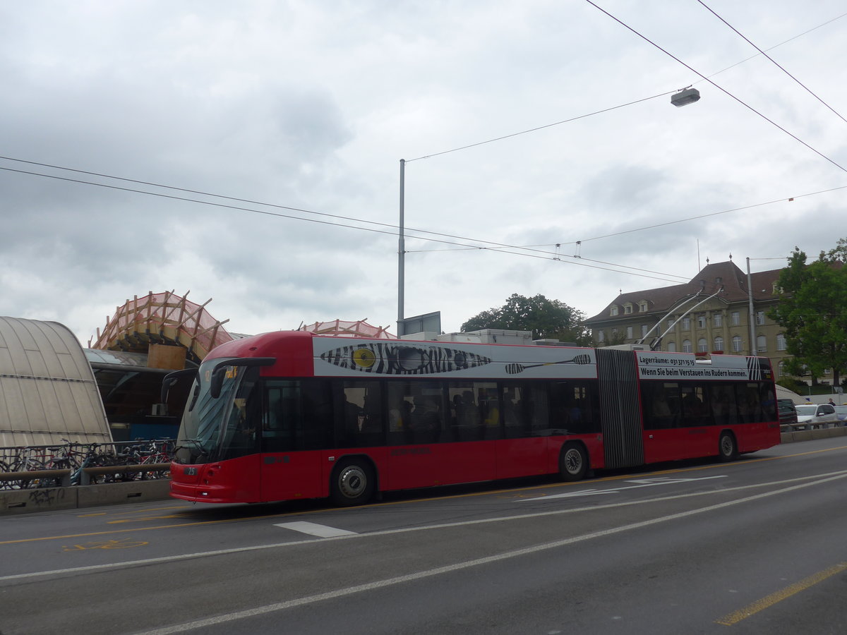 (209'330) - Bernmobil, Bern - Nr. 25 - Hess/Hess Gelenktrolleybus am 5. September 2019 in Bern, Schanzenstrasse