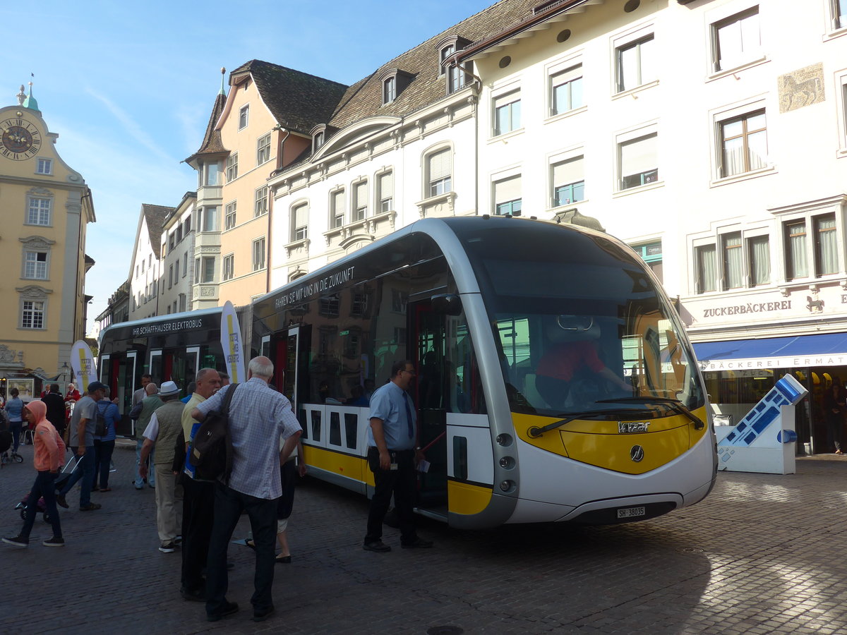 (209'545) - VBSH Schaffhausen - Nr. 35/SH 38'035 - Irizar (Probefahrzeug) am 14. September 2019 in Schaffhausen, Fronwagplatz