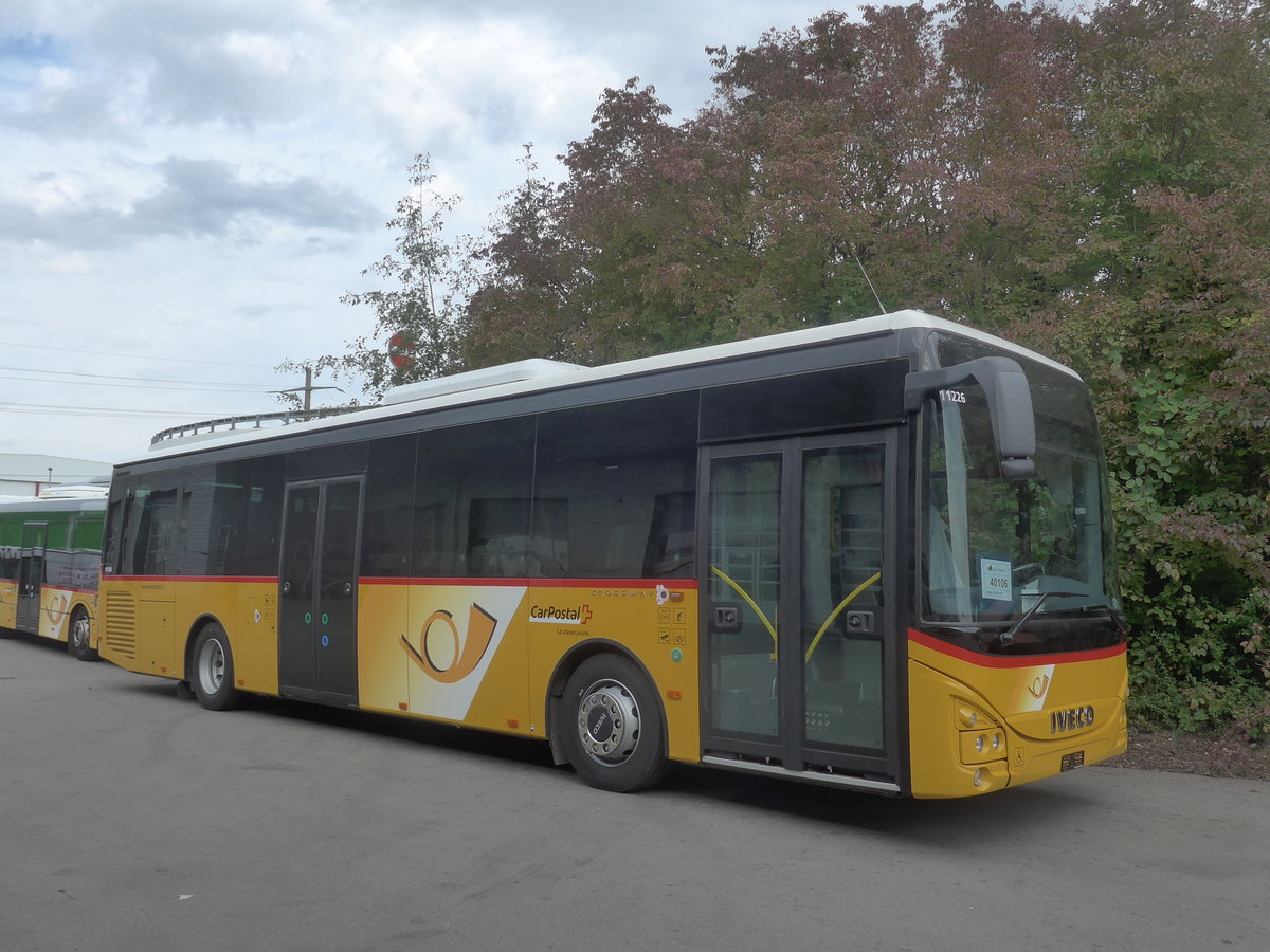 (210'256) - CarPostal Ouest - PID 11'226 - Iveco am 12. Oktober 2019 in Kerzers, Interbus