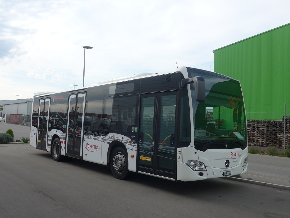 (210'273) - CarPostal Ouest - VD 339'969 - Mercedes am 12. Oktober 2019 in Kerzers, Interbus