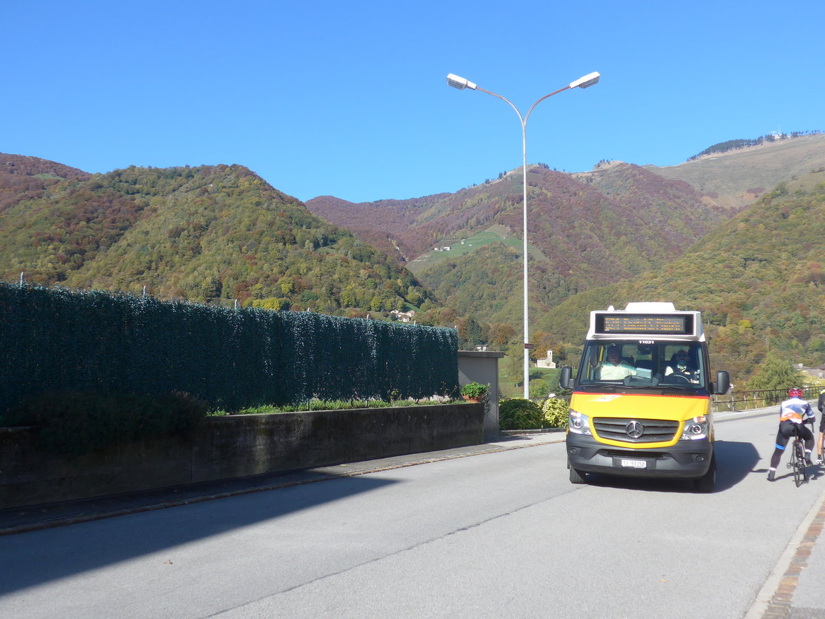 (210'527) - Autopostale, Muggio - TI 51'158 - Mercedes am 26. Oktober 2019 in Muggio, Paese
