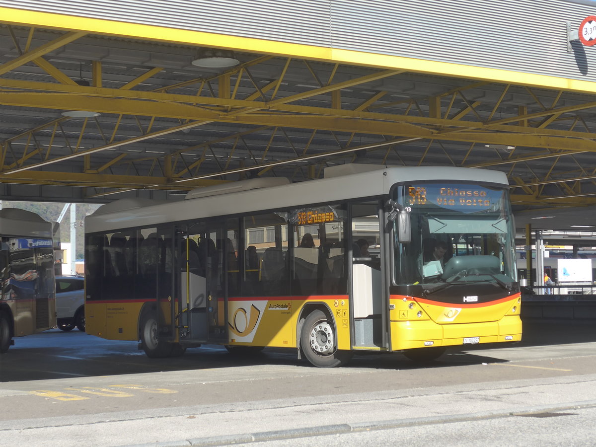 (210'537) - Autopostale, Mendrisio - TI 180'297 - Scania/Hess am 26. Oktober 2019 beim Bahnhof Mendrisio