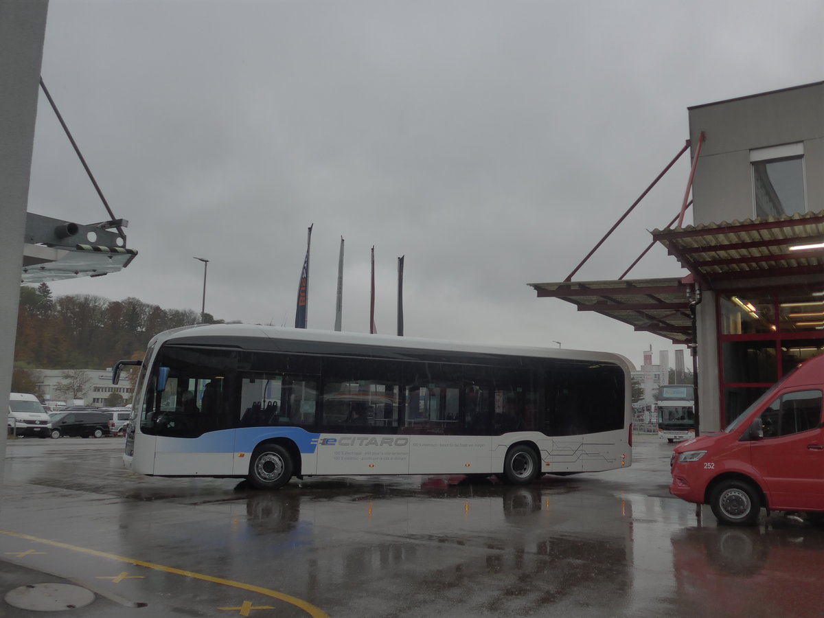 (210'812) - EvoBus, Kloten - ZH 31'728 U - Mercedes am 8. November 2019 in Kloten, EvoBus