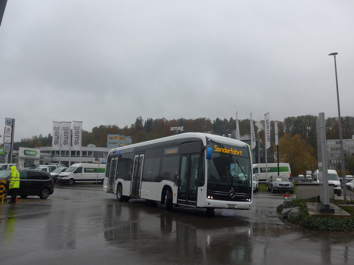 (210'813) - EvoBus, Kloten - ZH 31'728 U - Mercedes am 8. November 2019 in Kloten, EvoBus