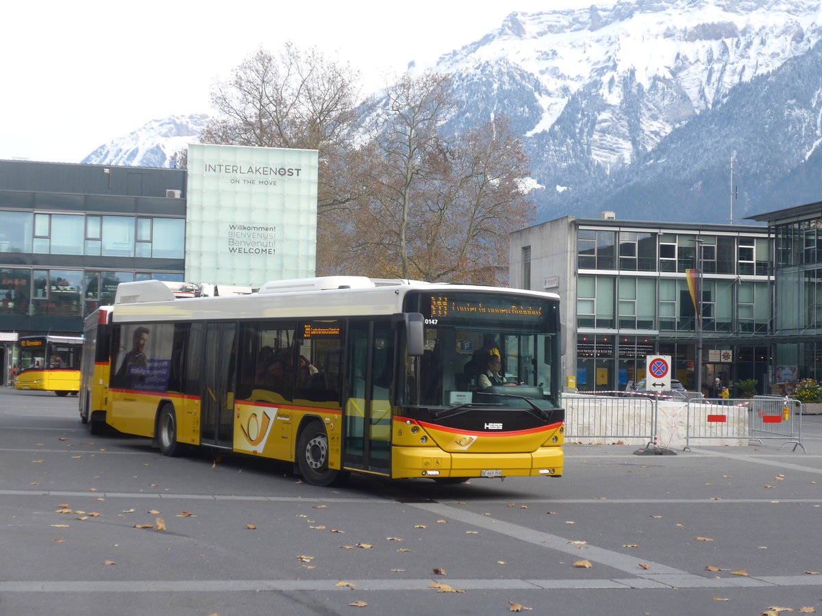 (211'040) - PostAuto Bern - Nr. 6/BE 669'359 - Hess (ex Klopfstein, Laupen Nr. 6) am 11. November 2019 beim Bahnhof Interlaken Ost