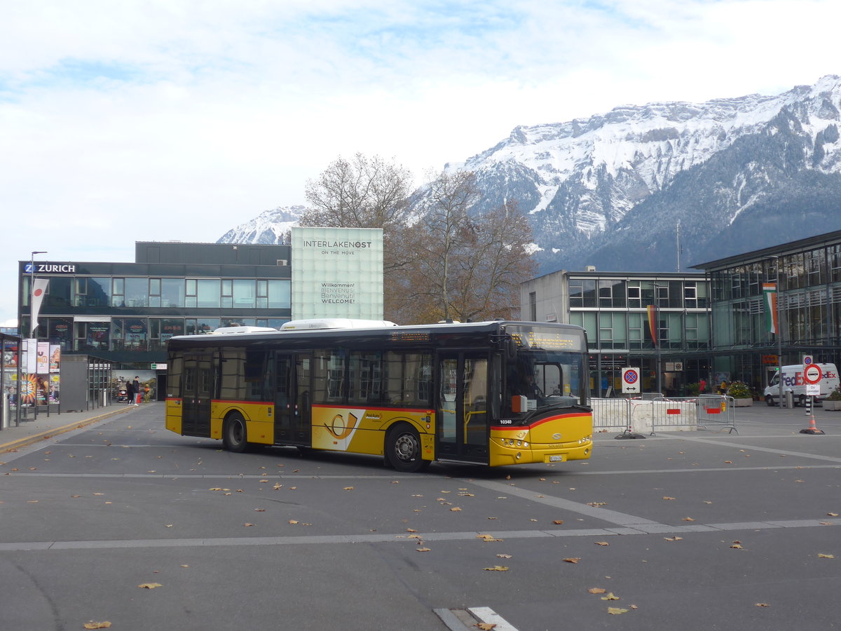 (211'041) - PostAuto Bern - BE 836'434 - Solaris (ex Nr. 581) am 11. November 2019 beim Bahnhof Interlaken Ost