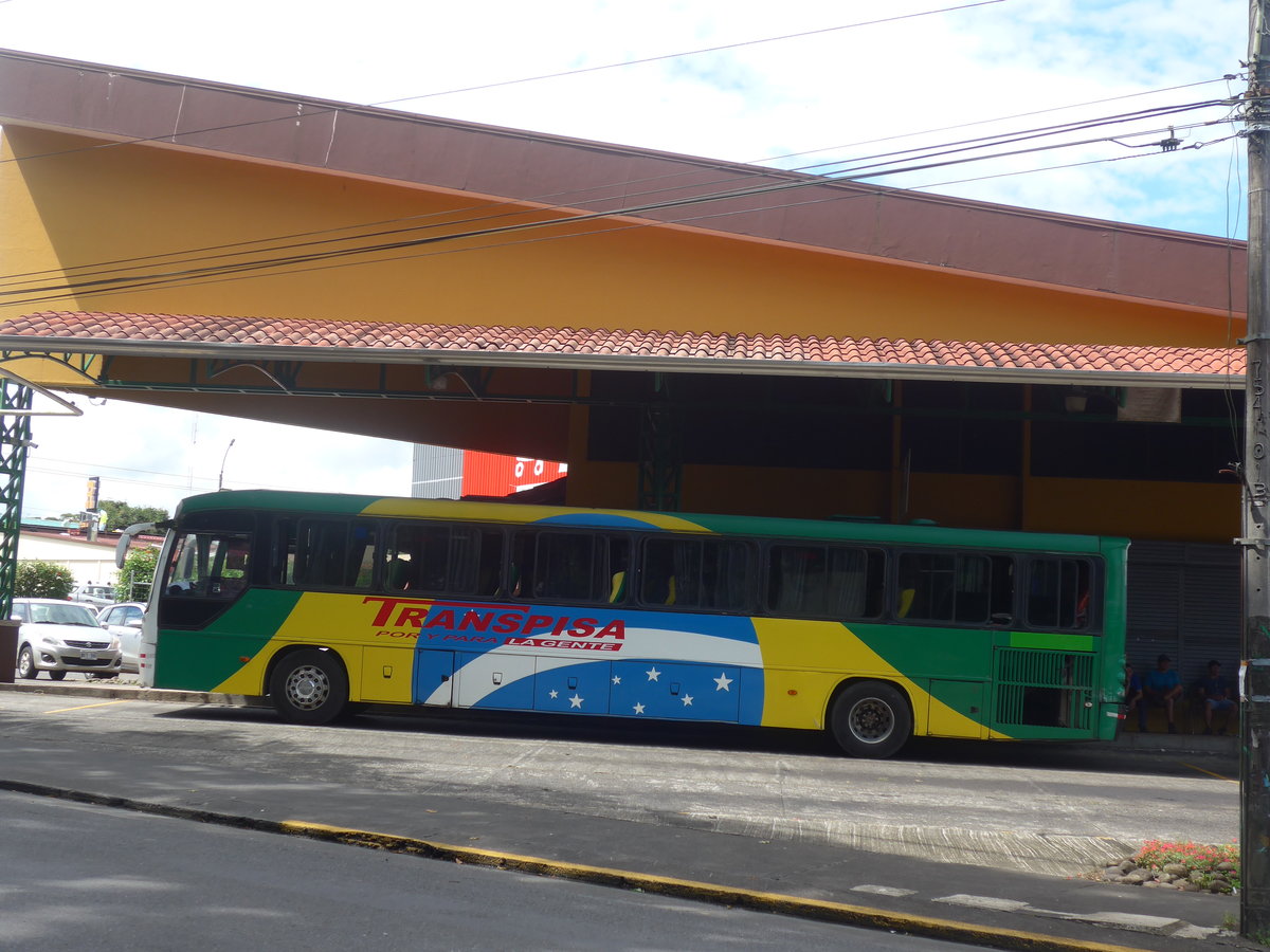 (211'243) - Transpisa, Quesada - 4682 - VW am 14. November 2019 in La Fortuna, Busstation