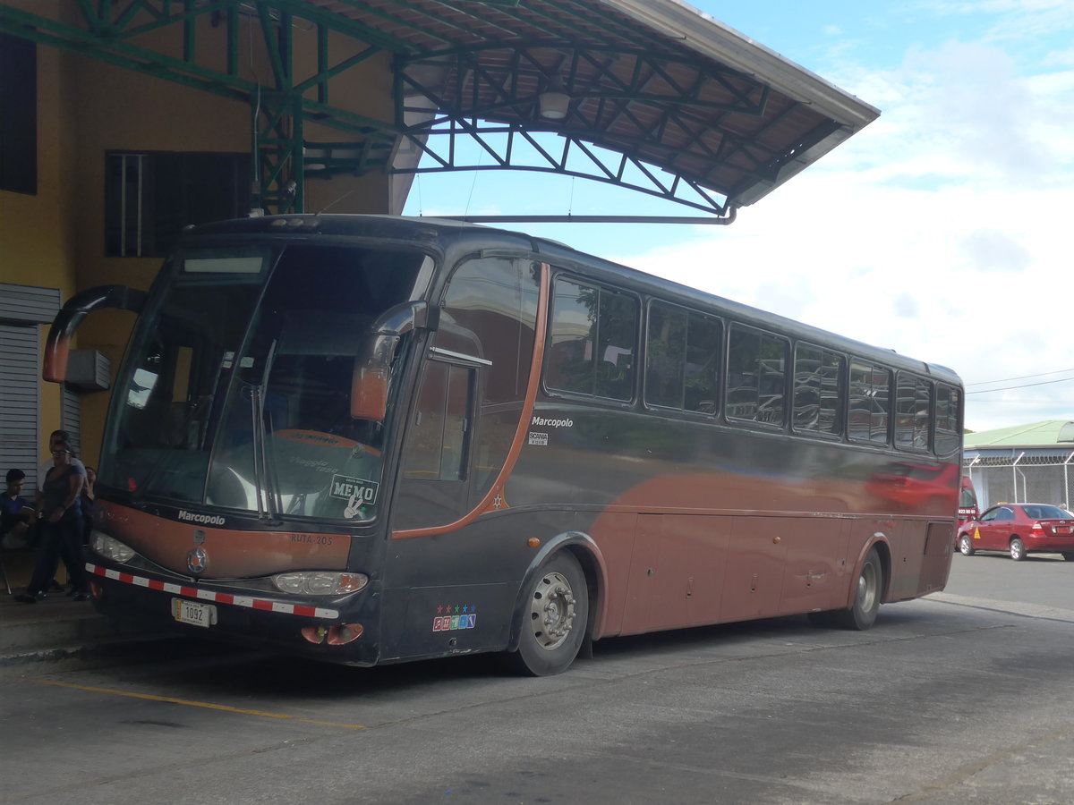 (211'671) - ??? - 1092 - Marcopolo/Scania am 19. November 2019 in La Fortuna, Busstation