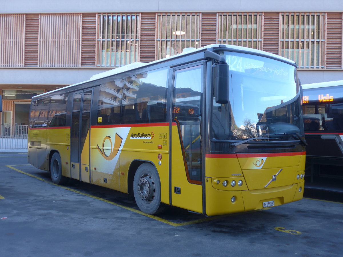 (212'606) - Fontana, Ilanz - Nr. 17/GR 153'832 - Volvo (ex Nr. 16) am 7. Dezember 2019 beim Bahnhof Ilanz