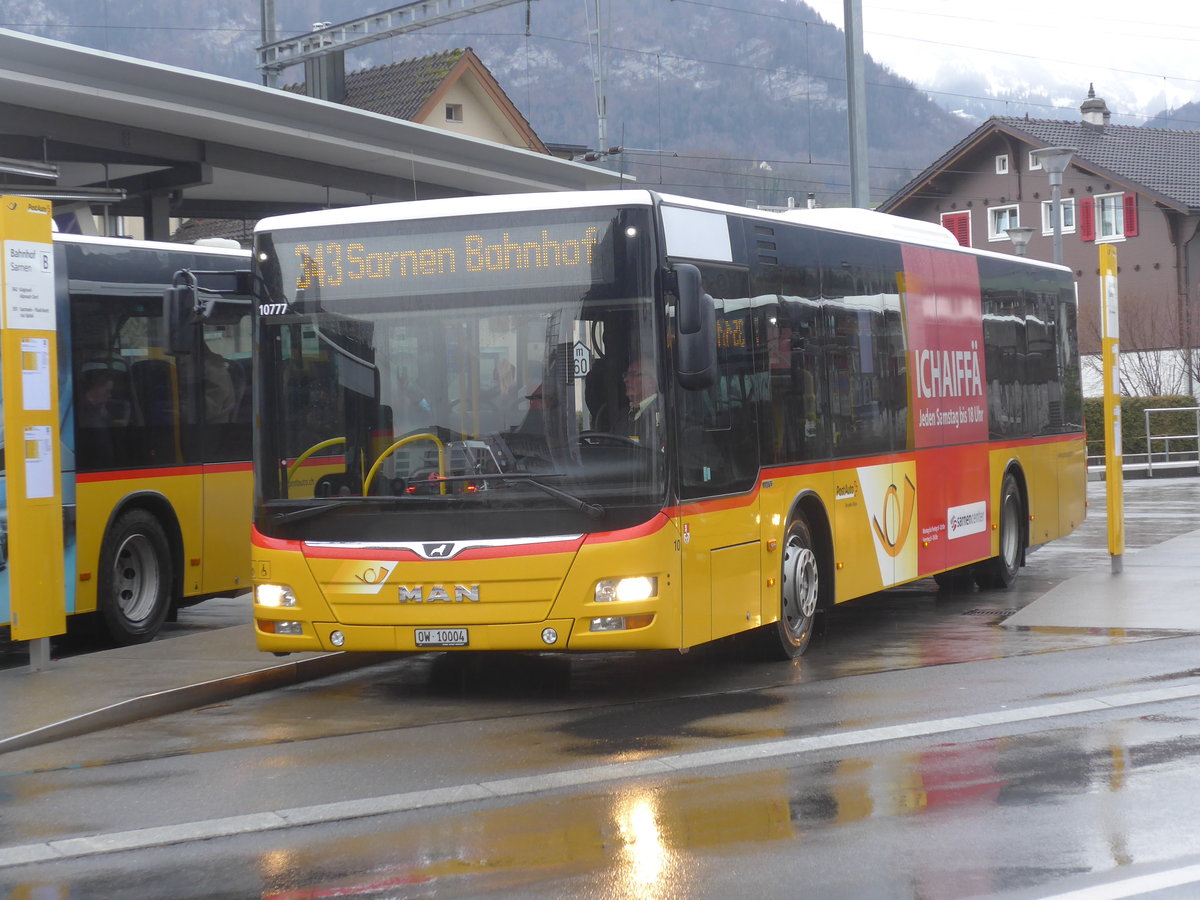 (213'067) - PostAuto Zentralschweiz - Nr. 10/OW 10'004 - MAN (ex Dillier, Sarnen Nr. 10) am 22. Dezember 2019 beim Bahnhof Sarnen