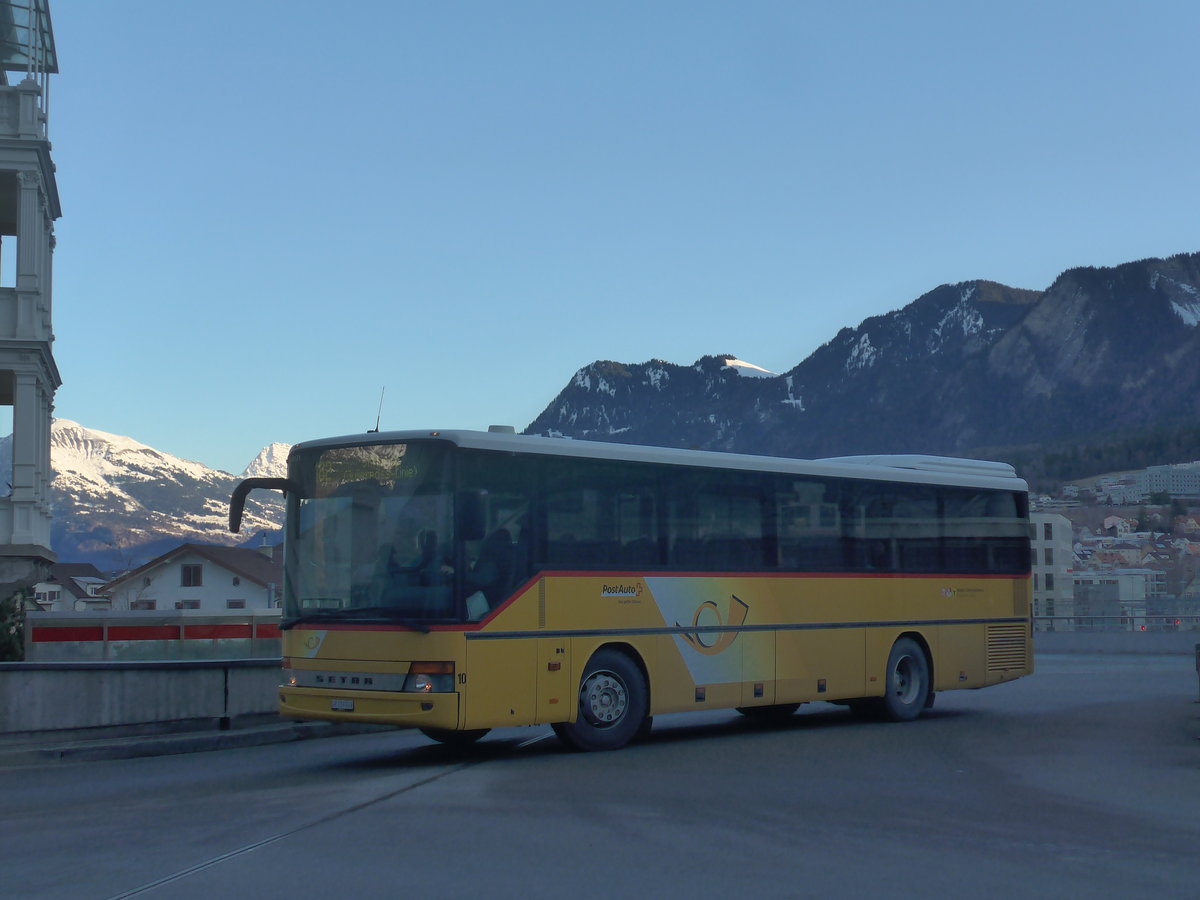 (213'219) - PostAuto Graubnden (Theora 10) - GR 178'949 - Setra am 1. Januar 2020 in Chur, Postautostation