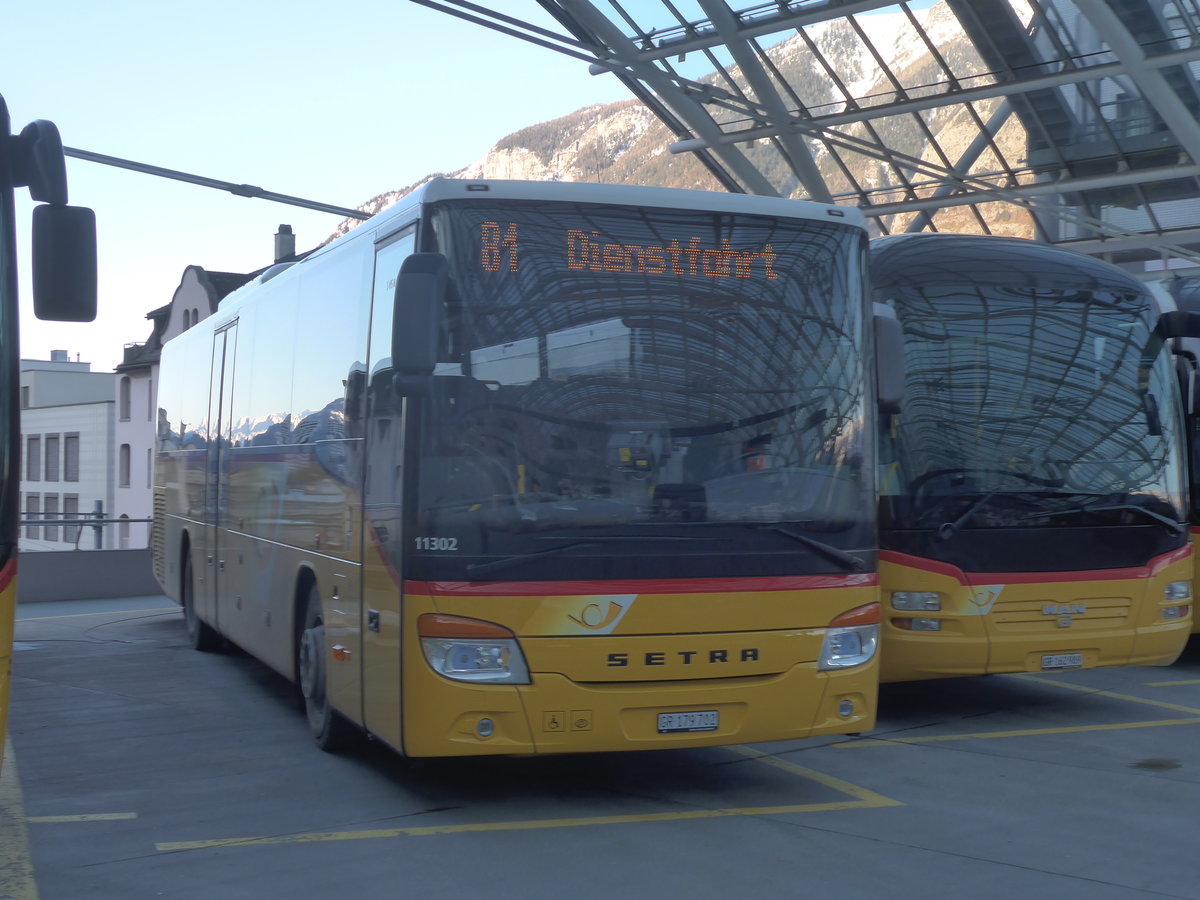 (213'233) - PostAuto Graubnden - GR 179'702 - Setra am 1. Januar 2020 in Chur, Postautostation