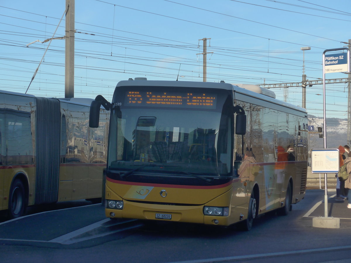 (214'218) - Lienert&Ehrler, Einsiedeln - SZ 68'226 - Irisbus (ex Schuler, Feusisberg) am 15. Februar 2020 beim Bahnhof Pfffikon