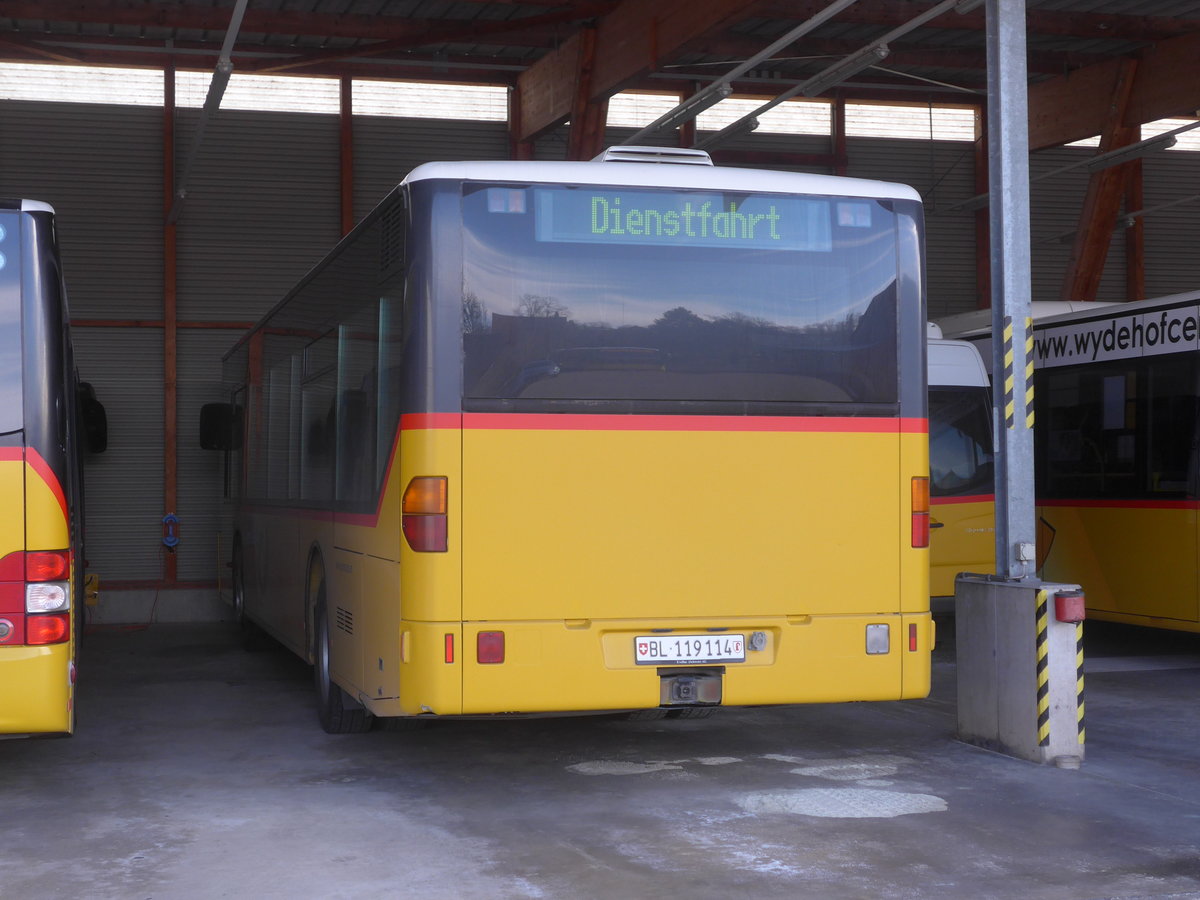 (214'332) - PostAuto Nordschweiz - BL 119'114 - Mercedes am 16. Februar 2020 in Laufen, Garage