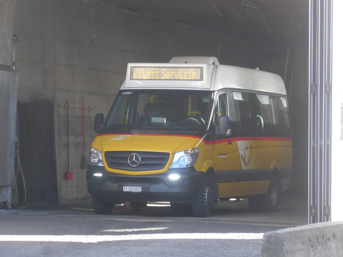 (214'730) - Autopostale, Muggio - TI 225'057 - Mercedes am 21. Februar 2020 in Muggio, Garage