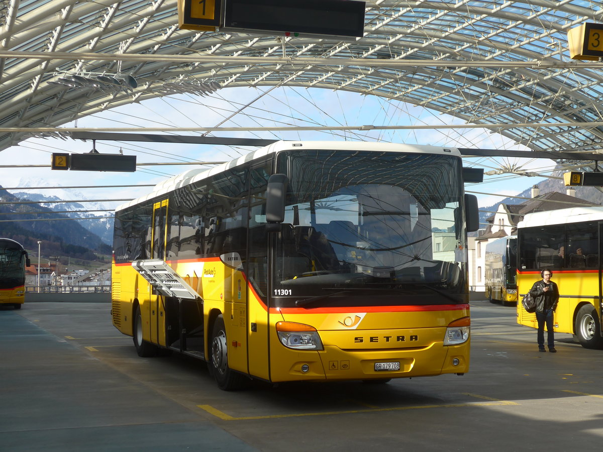 (214'931) - PostAuto Graubnden - GR 179'708 - Setra am 1. Mrz 2020 in Chur, Postautostation