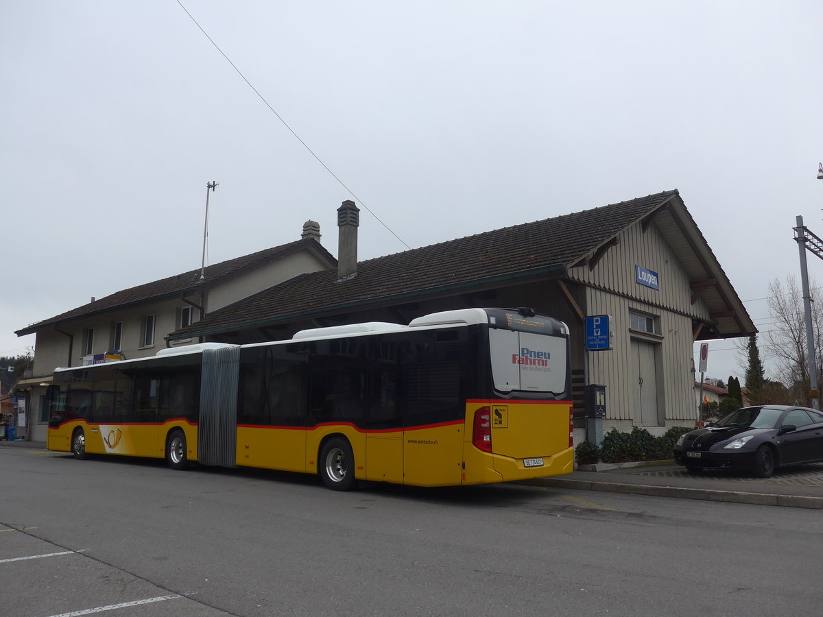 (215'042) - PostAuto Bern - Nr. 631/BE 734'631 - Mercedes am 2. Mrz 2020 beim Bahnhof Laupen