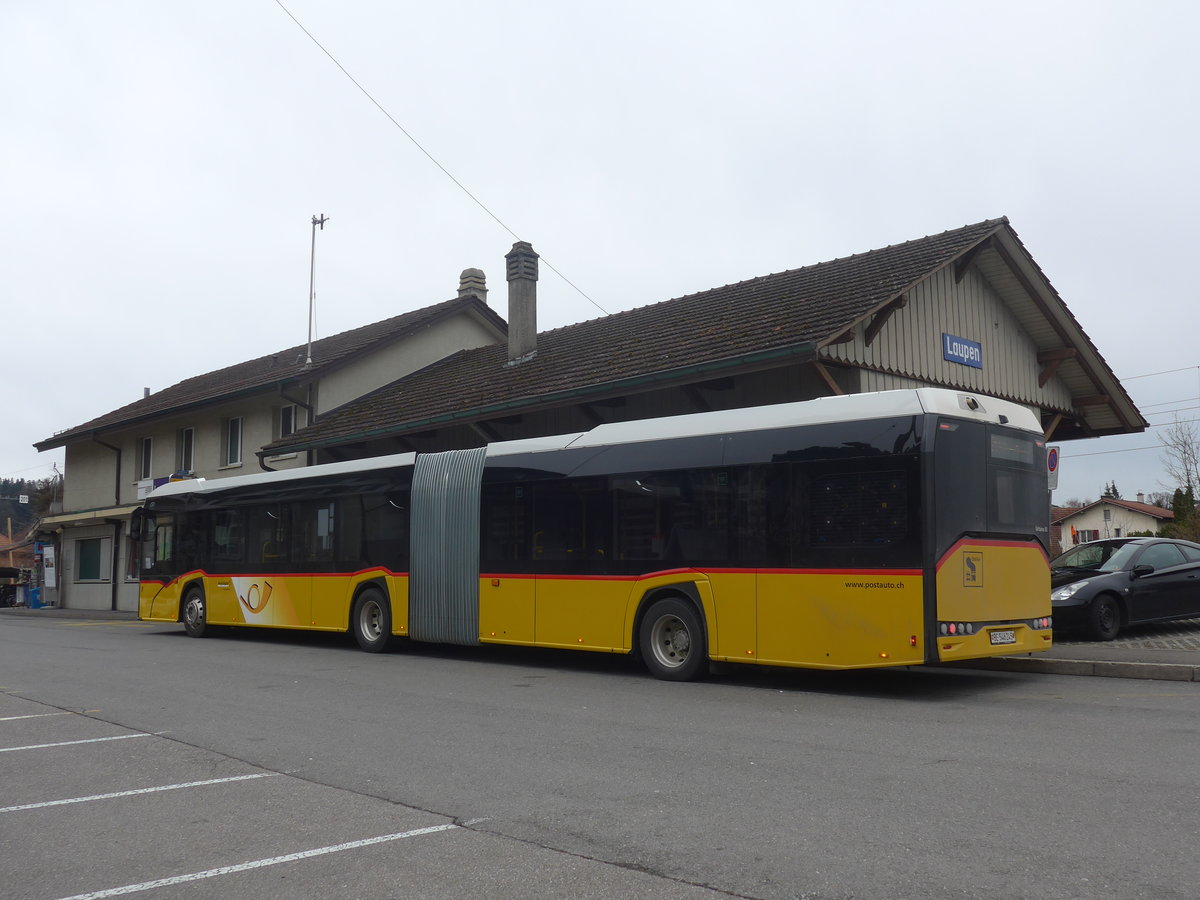 (215'047) - PostAuto Bern - BE 546'245 - Solaris am 2. Mrz 2020 beim Bahnhof Laupen