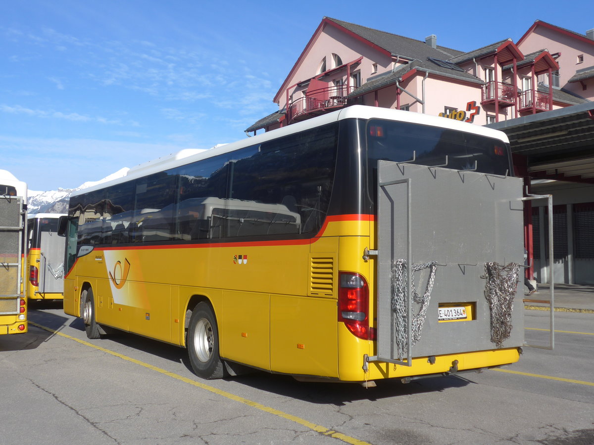 (215'063) - PostAuto Bern - BE 401'364 - Setra (ex AVG Meiringen Nr. 64) am 8. Mrz 2020 in Meiringen, Postautostation