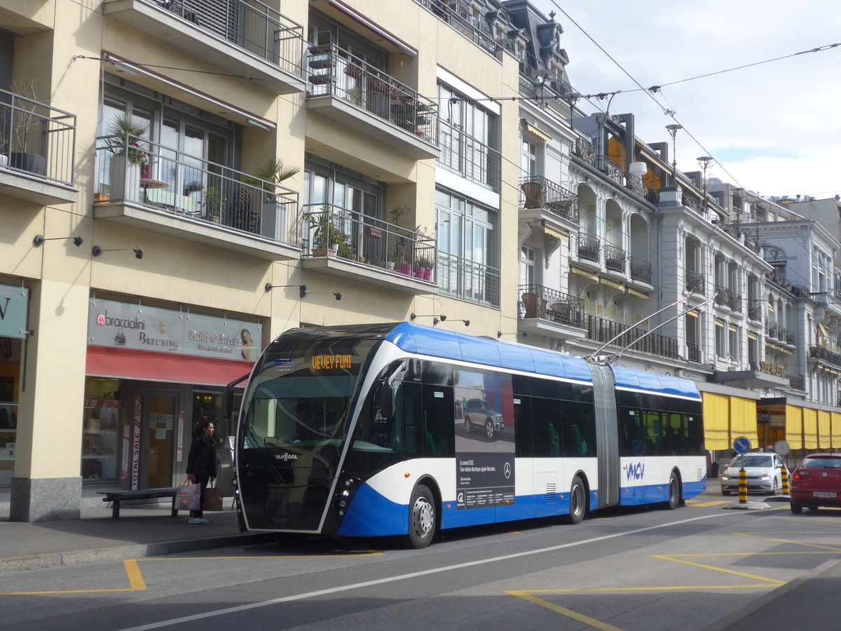 (215'150) - VMCV Clarens - Nr. 809 - Van Hool Gelenktrolleybus am 14. Mrz 2020 in Montreux, Escaliers de la Gare