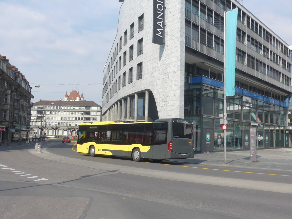 (215'566) - STI Thun - Nr. 407/BE 838'407 - Mercedes am 26. Mrz 2020 beim Bahnhof Thun