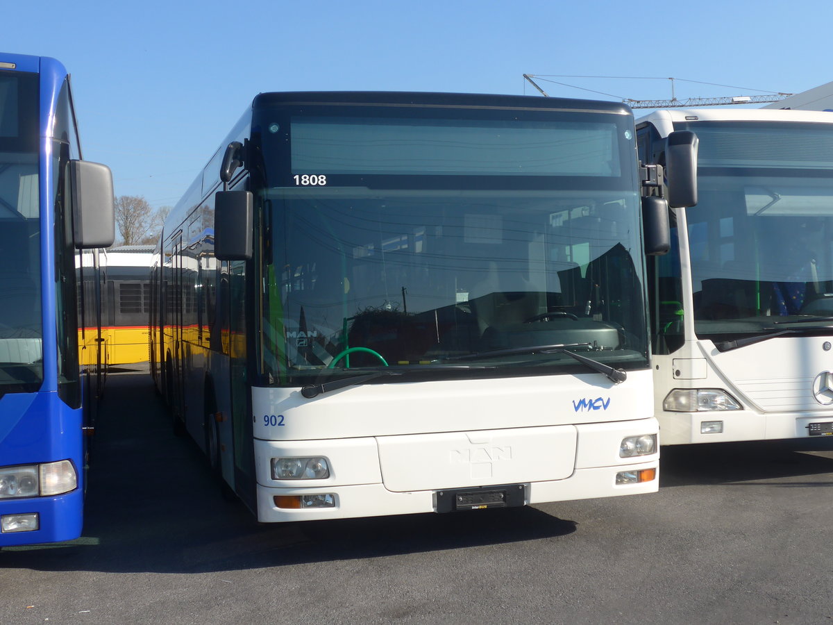 (215'865) - VMCV Clarens - Nr. 902 - MAN (ex transN, La Chaux-de-Fonds Nr. 246; ex TN Neuchtel Nr. 246) am 4. April 2020 in Kerzers, Interbus
